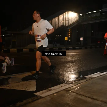 Runner Photo 7719759