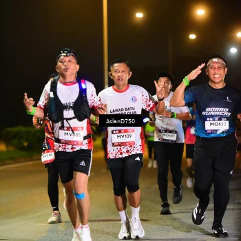 Runner Photo 7719761