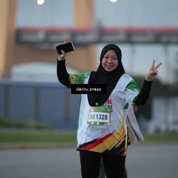 Runner Photo 7719764