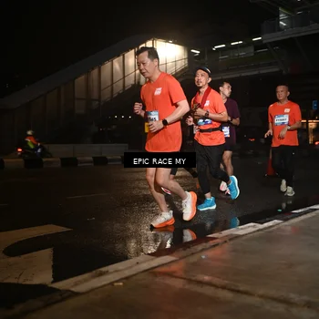Runner Photo 7719765