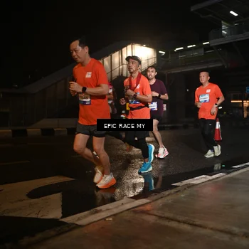 Runner Photo 7719767