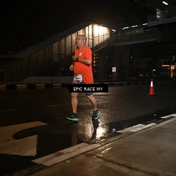 Runner Photo 7719778