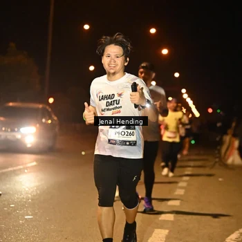 Runner Photo 7719789
