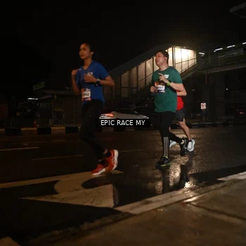 Runner Photo 7719805