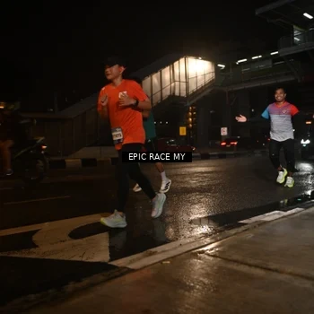 Runner Photo 7719818