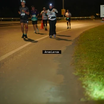 Runner Photo 7719826