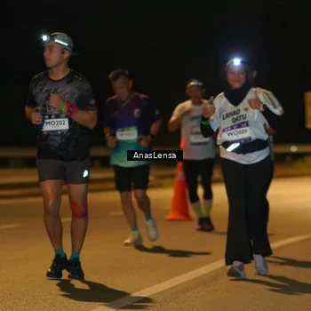 Runner Photo 7719828