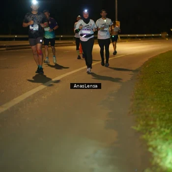 Runner Photo 7719831