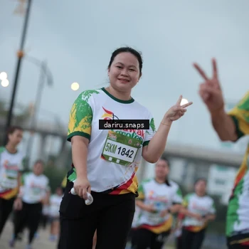 Runner Photo 7719833