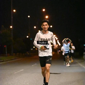 Runner Photo 7719864