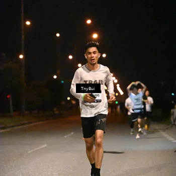 Runner Photo 7719865