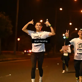 Runner Photo 7719880