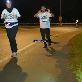 Runner Photo 7719886