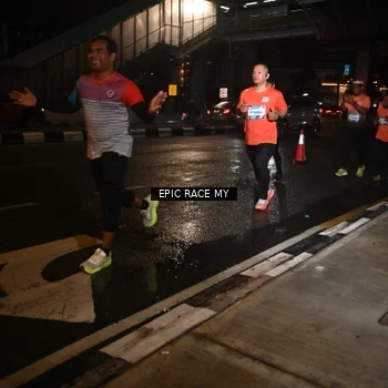 Runner Photo 7719887