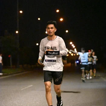 Runner Photo 7719896