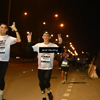 Runner Photo 7719900