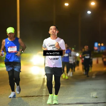 Runner Photo 7719908