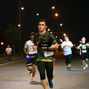 Runner Photo 7719910