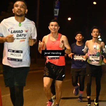 Runner Photo 7719918