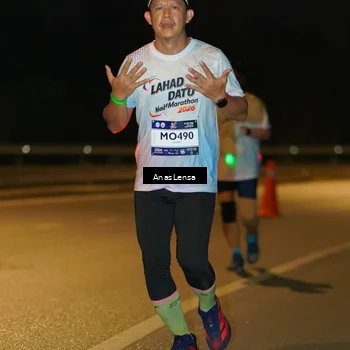 Runner Photo 7719925
