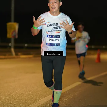 Runner Photo 7719938