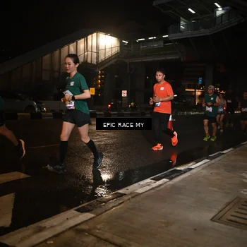 Runner Photo 7719943
