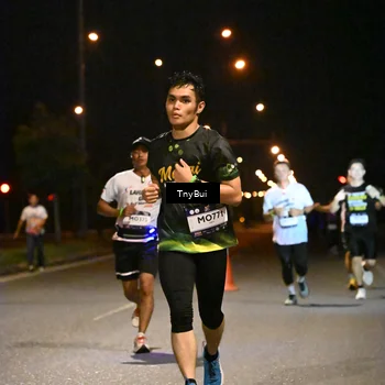 Runner Photo 7719944