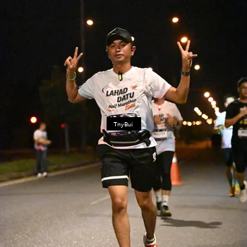 Runner Photo 7719946