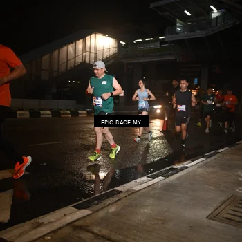 Runner Photo 7719963