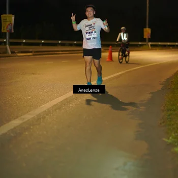 Runner Photo 7719974
