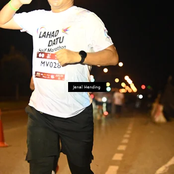 Runner Photo 7719981