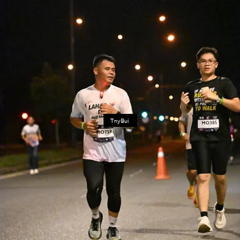 Runner Photo 7719996