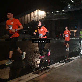 Runner Photo 7720036