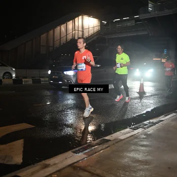 Runner Photo 7720048