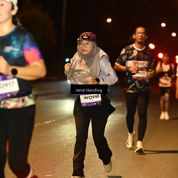 Runner Photo 7720059