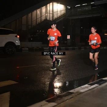 Runner Photo 7720064