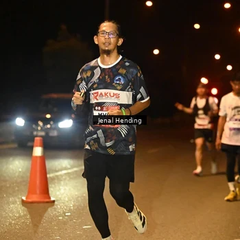 Runner Photo 7720065