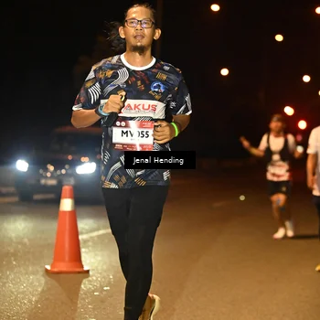 Runner Photo 7720070