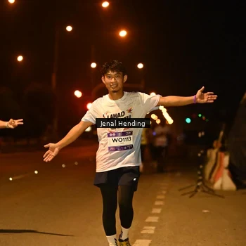 Runner Photo 7720089