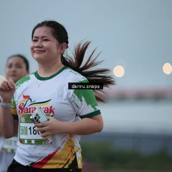 Runner Photo 7720106