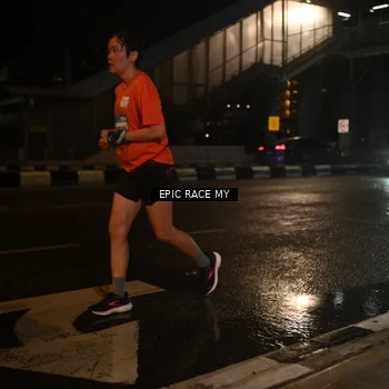 Runner Photo 7720124