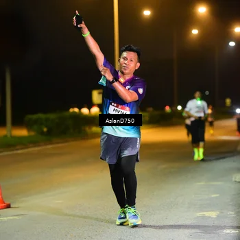 Runner Photo 7720126