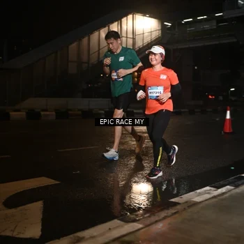 Runner Photo 7720165