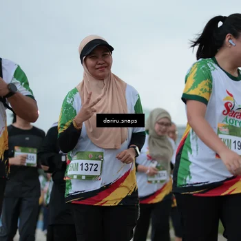 Runner Photo 7720175