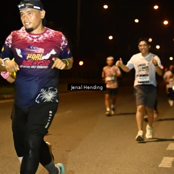Runner Photo 7720187