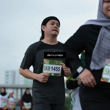 Runner Photo 7720203