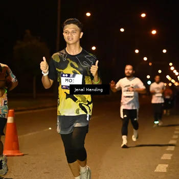 Runner Photo 7720221