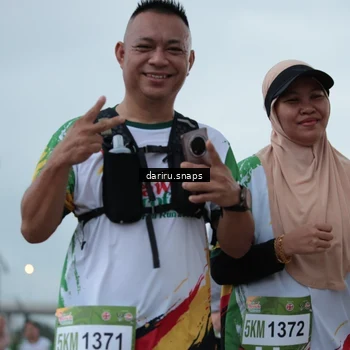 Runner Photo 7720235