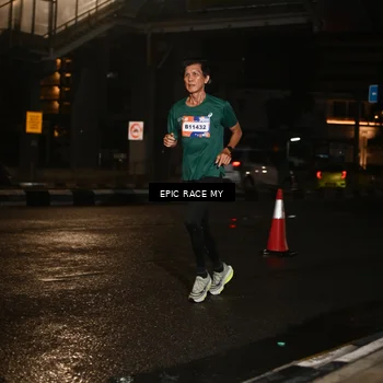 Runner Photo 7720240