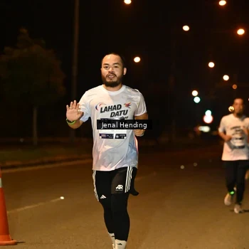 Runner Photo 7720241